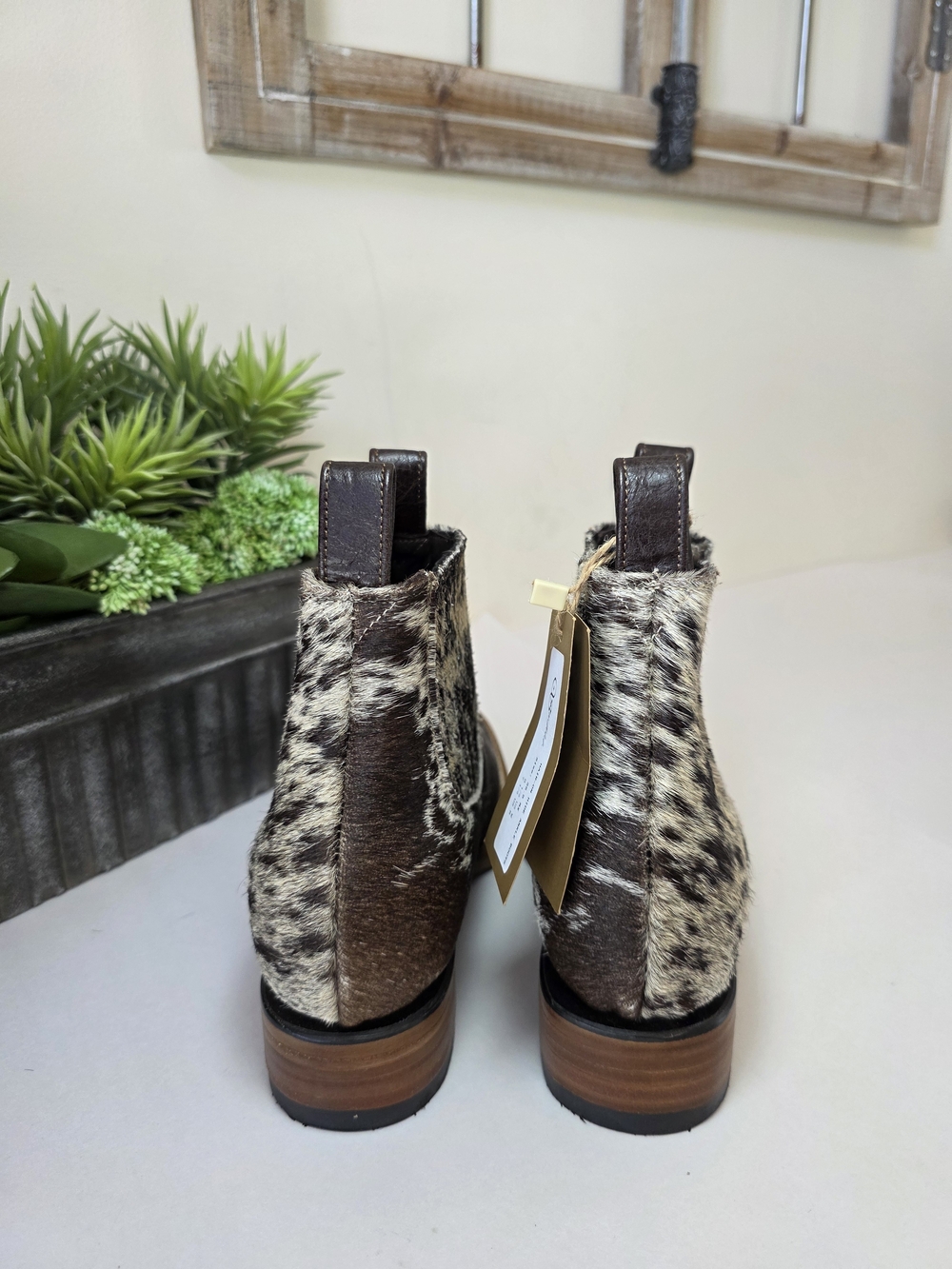 Stiefeld Aurora Hair On Hide Western Ankle Boots Womens 8.5 NEW - Picture 7 of 17